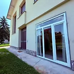 Apartment Casa Buda 2br Apartment-lakes Malpensa Mxp 24h Check-in Parking