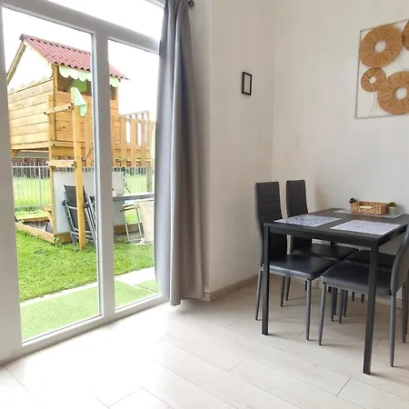 Casa Buda 2br Apartment-lakes Malpensa Mxp 24h Check-in Parking Lejlighed